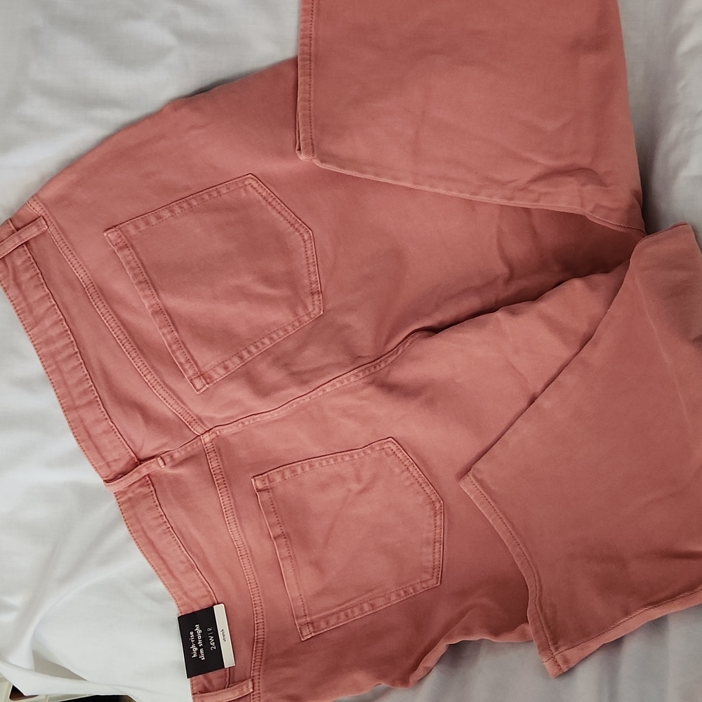 Capris - Picture 5 of 9